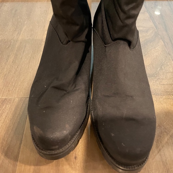 Excellent Condition Knee-High Women's Winter Boots - Picture 4 of 8